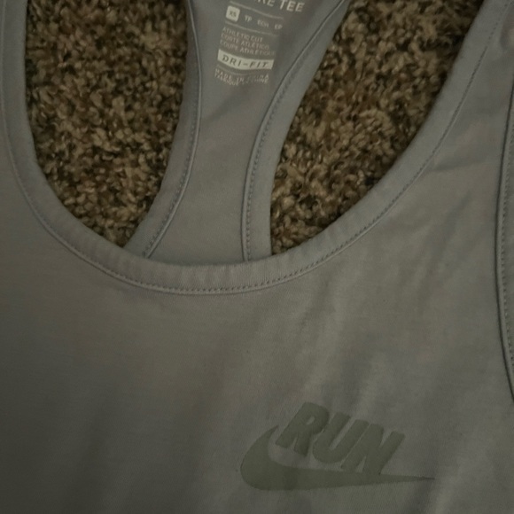 Nike Run Razor Back - Picture 2 of 2
